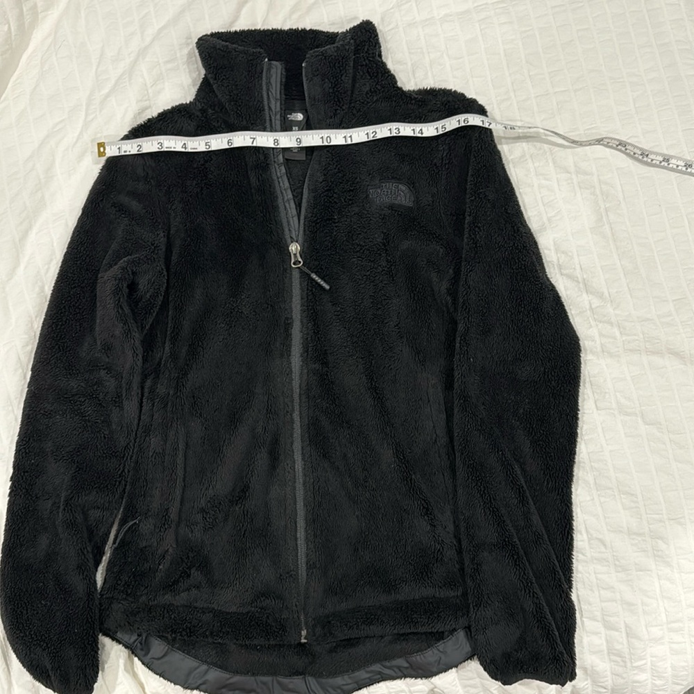 North face fleece sweater